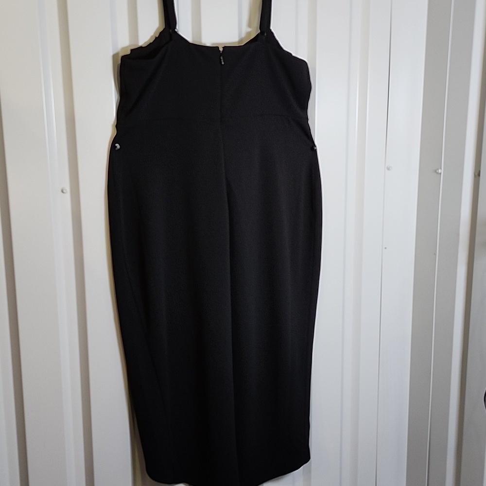 Torrid Black Tulip Hem Bustier Midi Dress Crepe Size 16 Draped Neckline NWT - Picture 4 of 9
